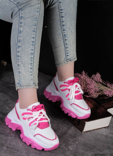 کتانی لژ دار