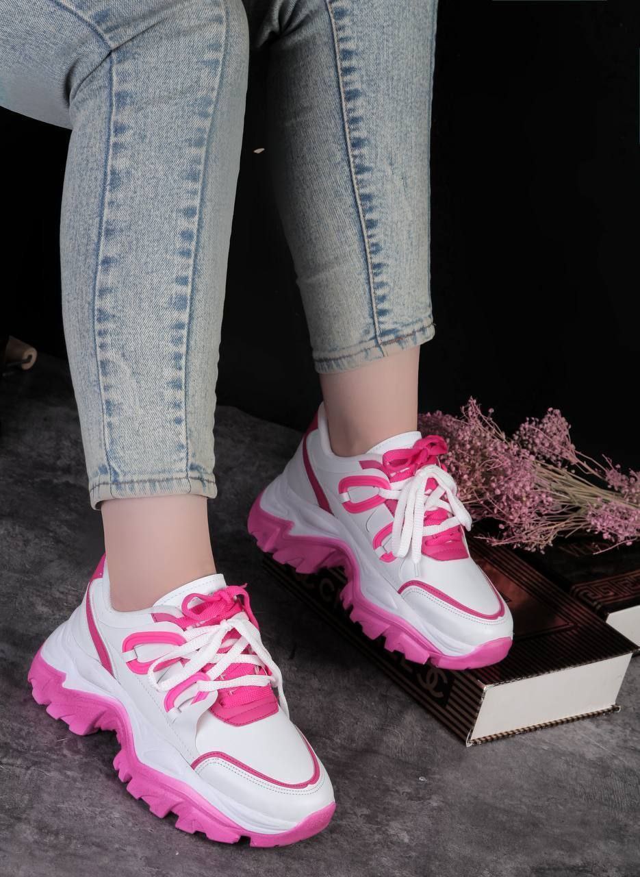 کتونی گوشواره ای