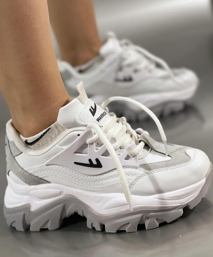 کتونی مارک fلژدار